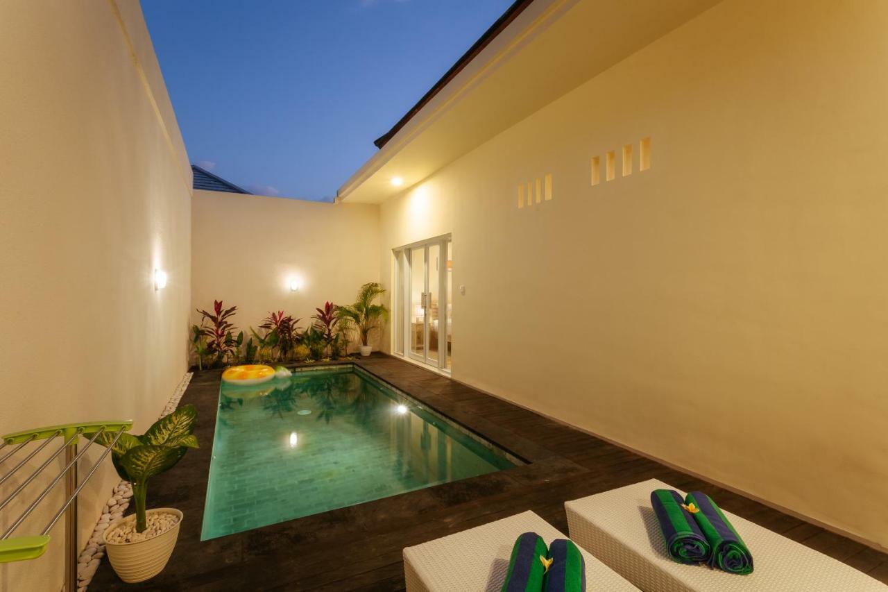 Villa Julie Seminyak Eksteriør billede